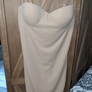 Flexees Contouring Body shaping full slip 36C Nude